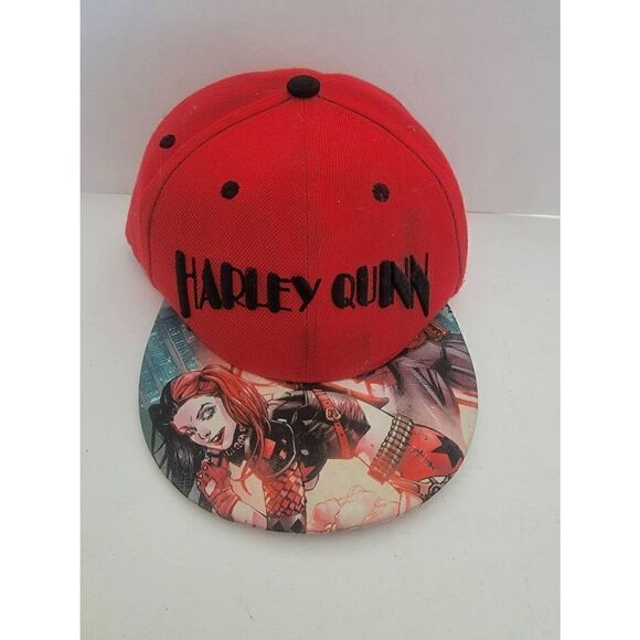 Six Flags Women's Red Harley Quinn Snap Back Flat Brim Hat One Size - Picture 1 of 5